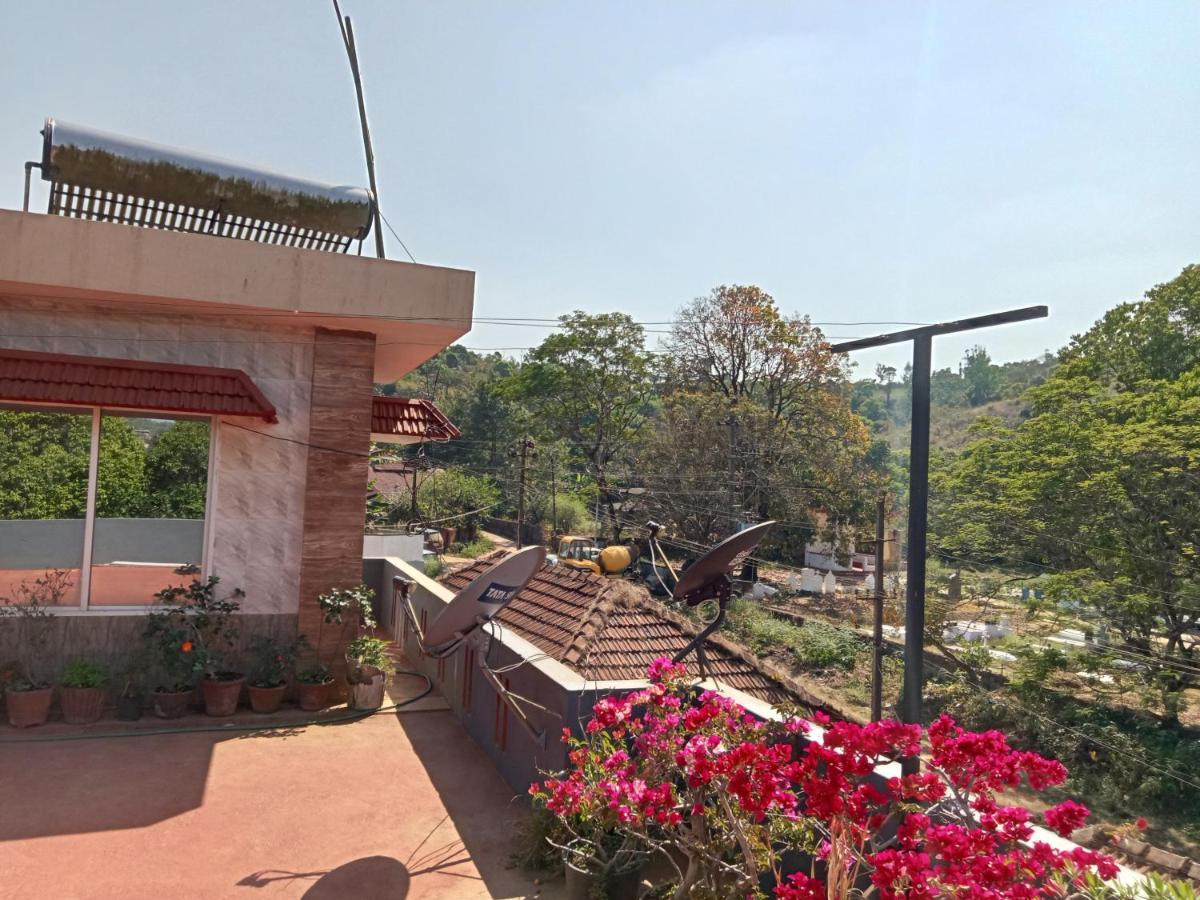 Krupa Homestay Madikeri Exterior photo